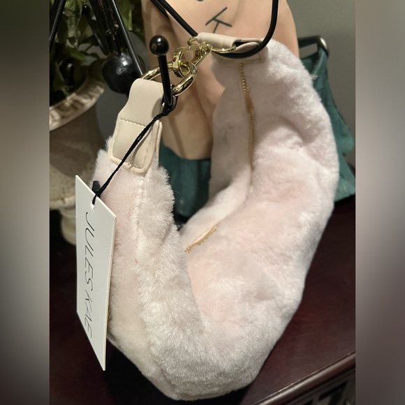 Jules Kae Ivory Faux Fur Vegan Hobo Handbag with Dust Bag - Picture 2 of 5